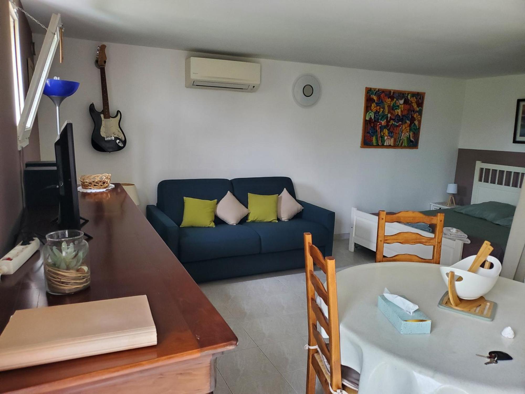 Jolie Studio En Rez De Jardin A L'Estaque Mourepiane 马赛 外观 照片